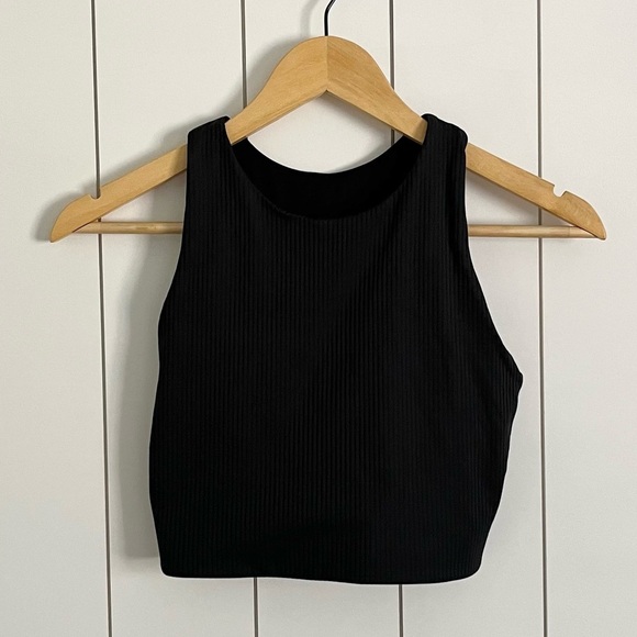 Girlfriend Collective Black Ribbed Dylan Crop Tank - Picture 1 of 3